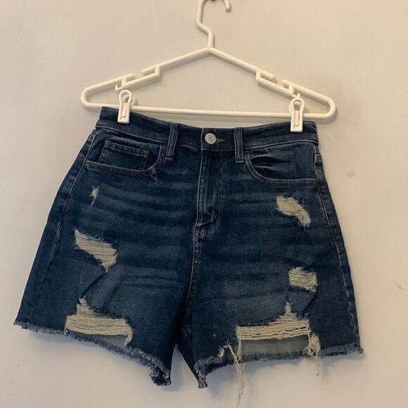 So super high rise denim  distressed shorts Size 9/29W NWT - Picture 1 of 6